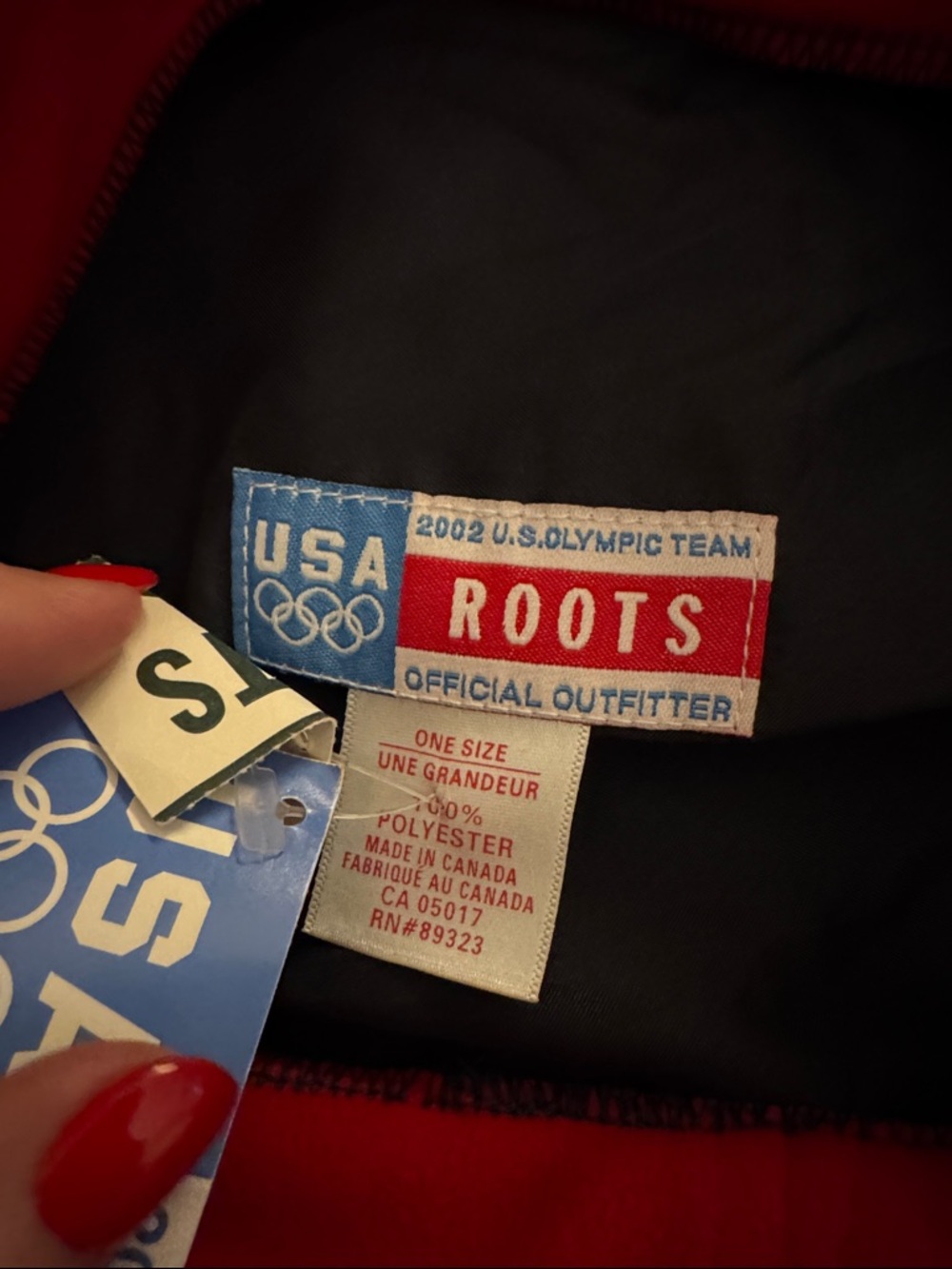 Roots 2002 Olympic Hat - Picture 5 of 7